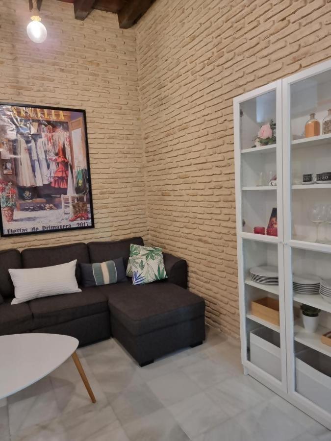 Hostfy Mercado De Triana Sevilla Exterior foto